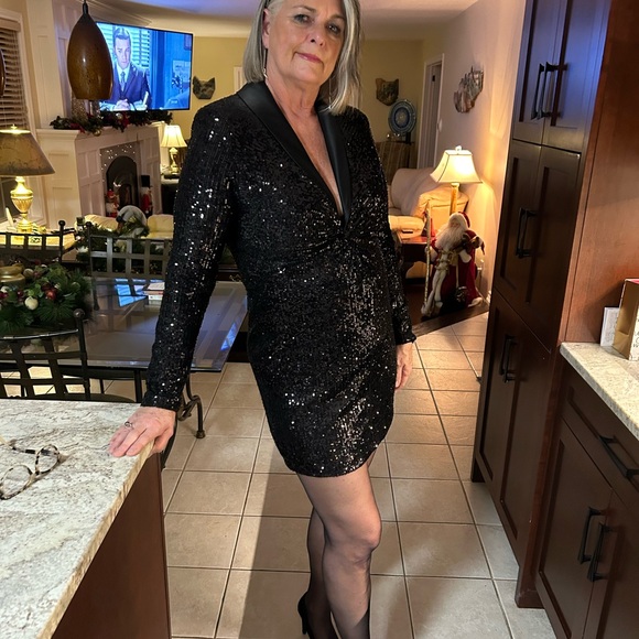 Mini scoop neck sequence-worm once - Picture 2 of 2